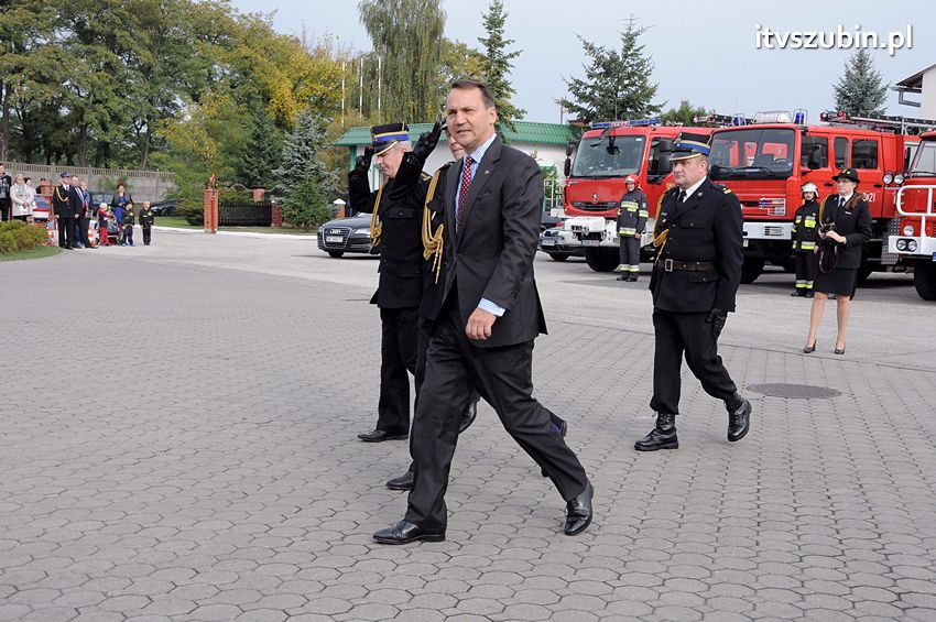 Przekazanie samochodów strażackich w Szubinie