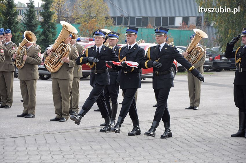Przekazanie samochodów strażackich w Szubinie