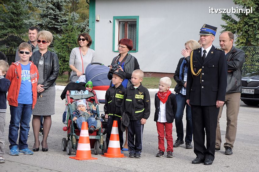 Przekazanie samochodów strażackich w Szubinie