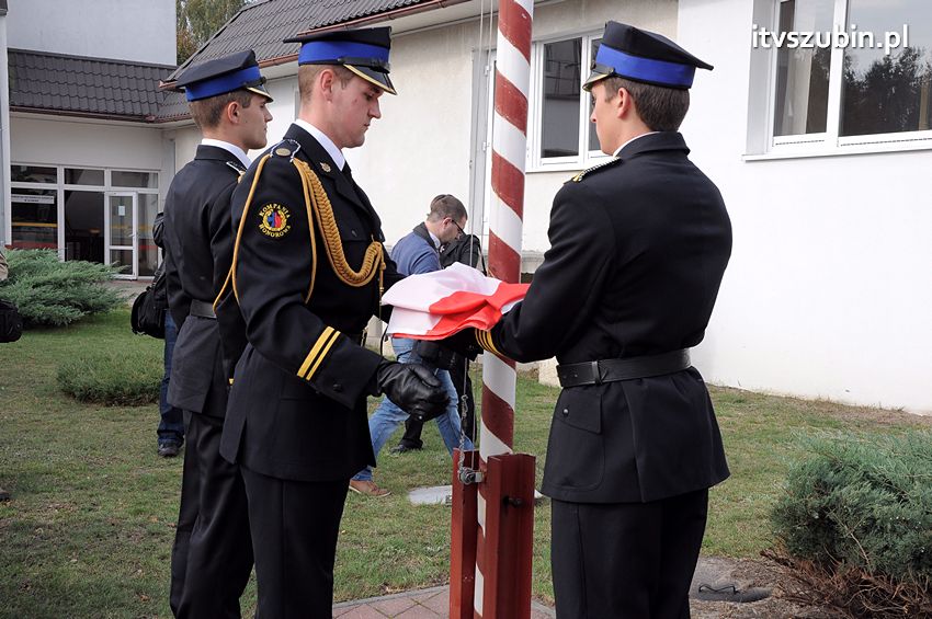 Przekazanie samochodów strażackich w Szubinie