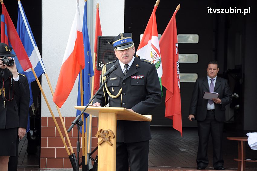 Przekazanie samochodów strażackich w Szubinie