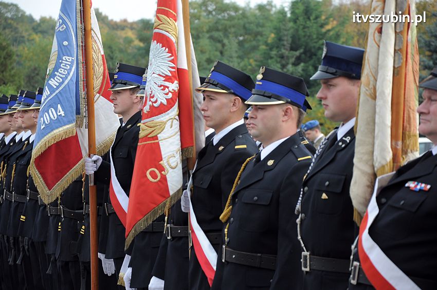 Przekazanie samochodów strażackich w Szubinie