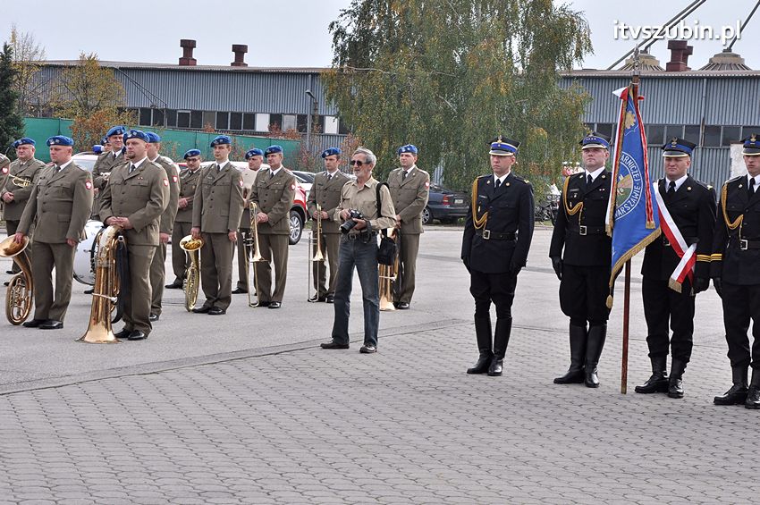 Przekazanie samochodów strażackich w Szubinie