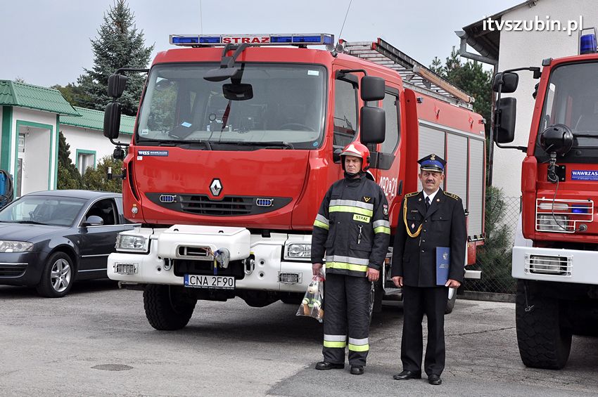 Przekazanie samochodów strażackich w Szubinie