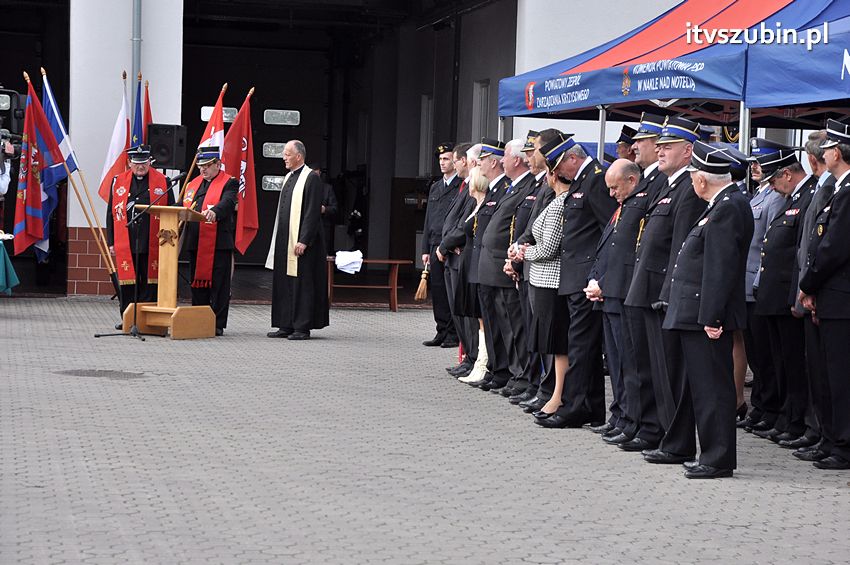 Przekazanie samochodów strażackich w Szubinie