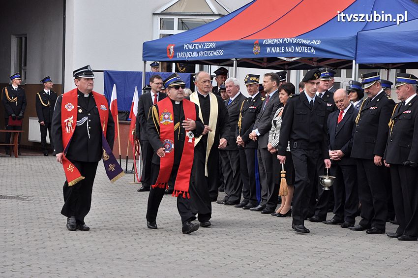 Przekazanie samochodów strażackich w Szubinie