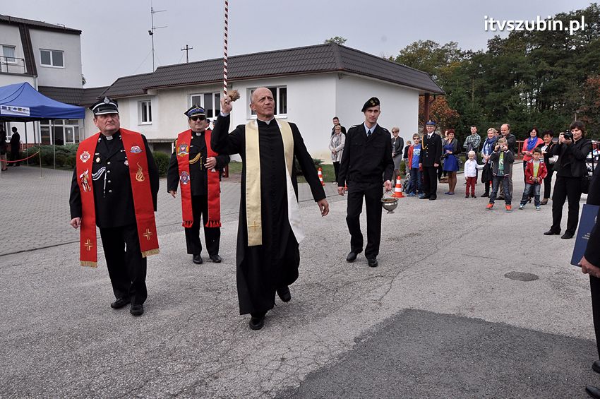 Przekazanie samochodów strażackich w Szubinie