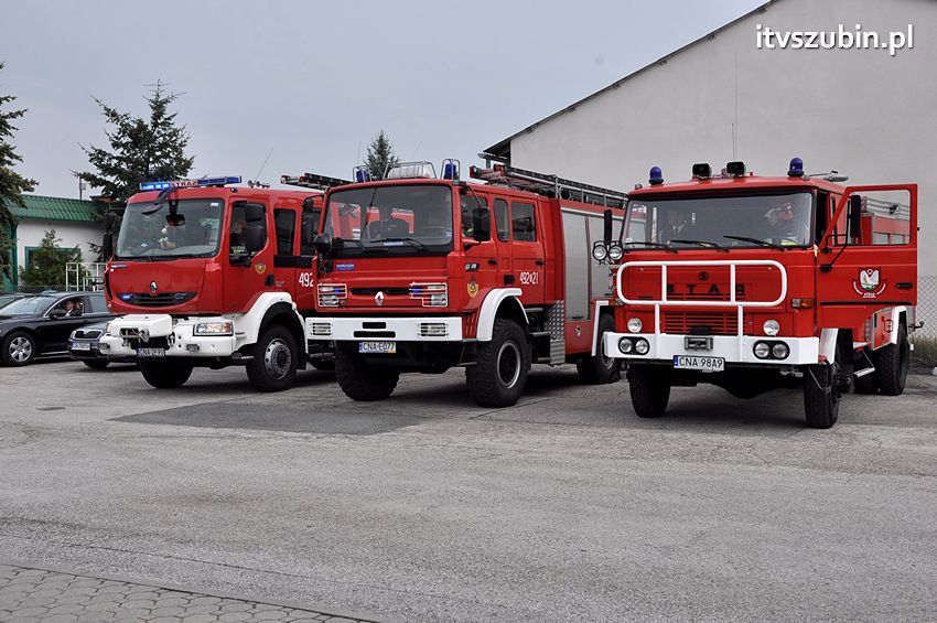 Przekazanie samochodów strażackich w Szubinie