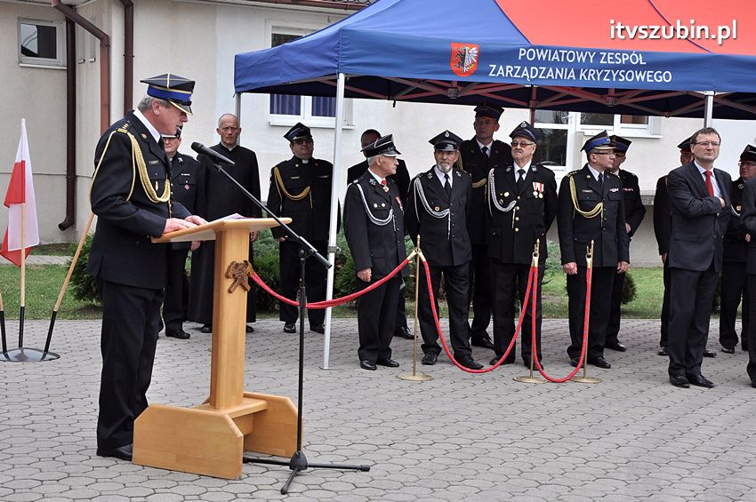 Przekazanie samochodów strażackich w Szubinie