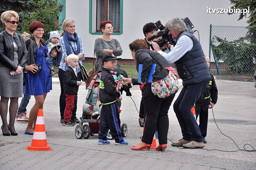 Przekazanie samochodów strażackich w Szubinie