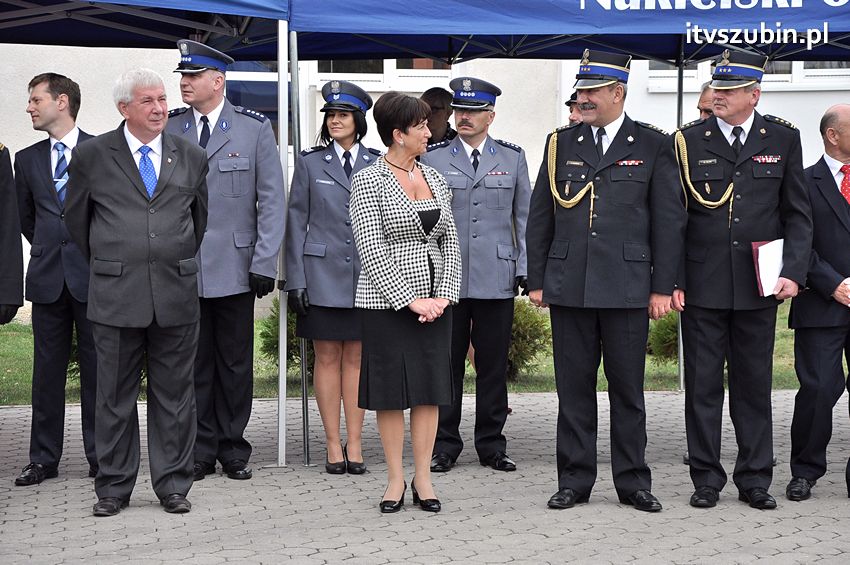 Przekazanie samochodów strażackich w Szubinie