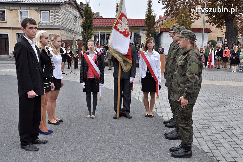 Uroczyste ślubowanie klas pierwszych, przysięga klasy wojskowej