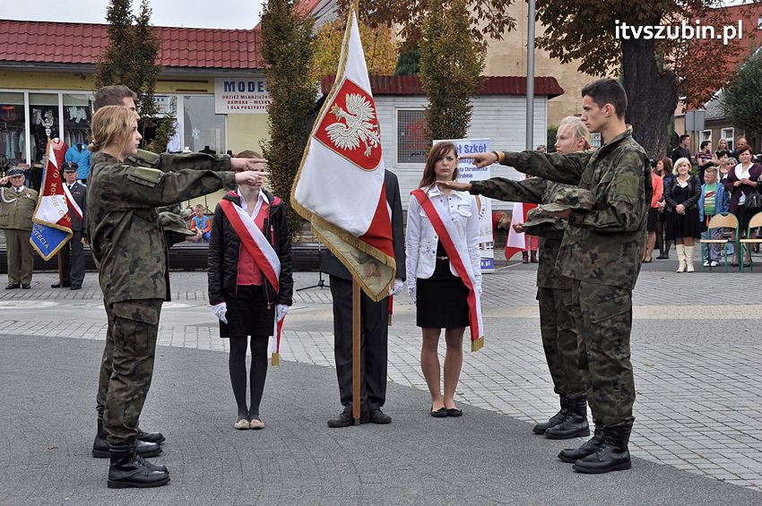 Uroczyste ślubowanie klas pierwszych, przysięga klasy wojskowej