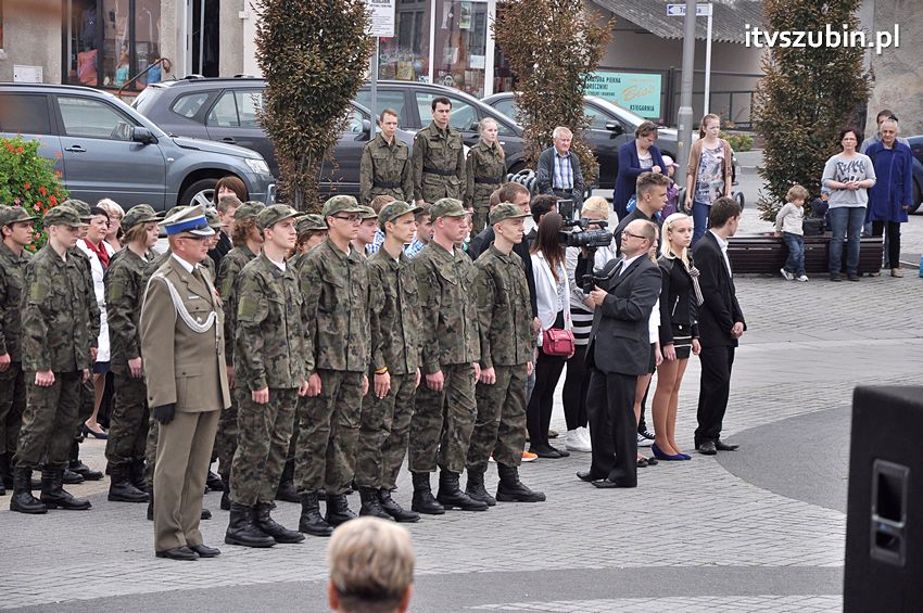 Uroczyste ślubowanie klas pierwszych, przysięga klasy wojskowej
