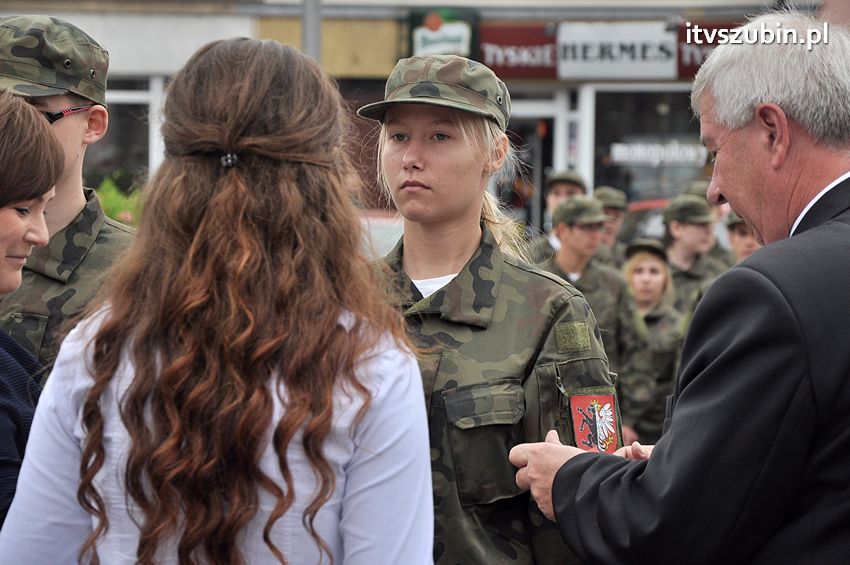 Uroczyste ślubowanie klas pierwszych, przysięga klasy wojskowej