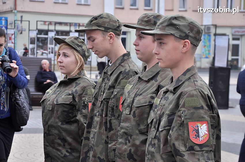 Uroczyste ślubowanie klas pierwszych, przysięga klasy wojskowej