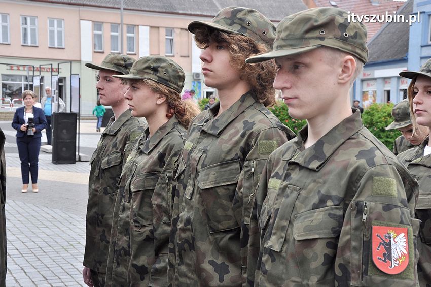 Uroczyste ślubowanie klas pierwszych, przysięga klasy wojskowej