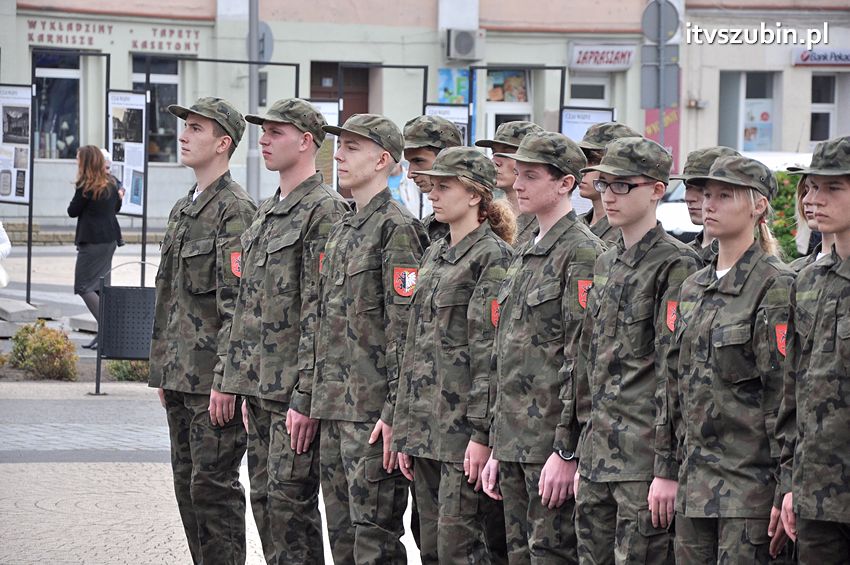 Uroczyste ślubowanie klas pierwszych, przysięga klasy wojskowej