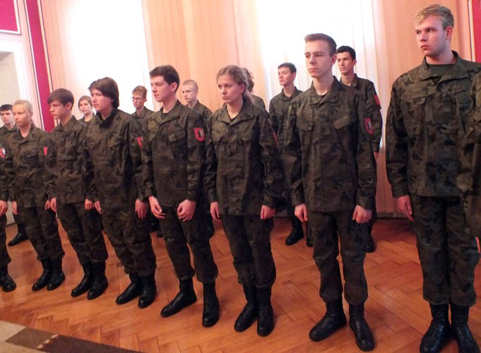 Kadeci klasy wojskowej ITL z ZSP w Urzędzie Miejskim w Szubinie