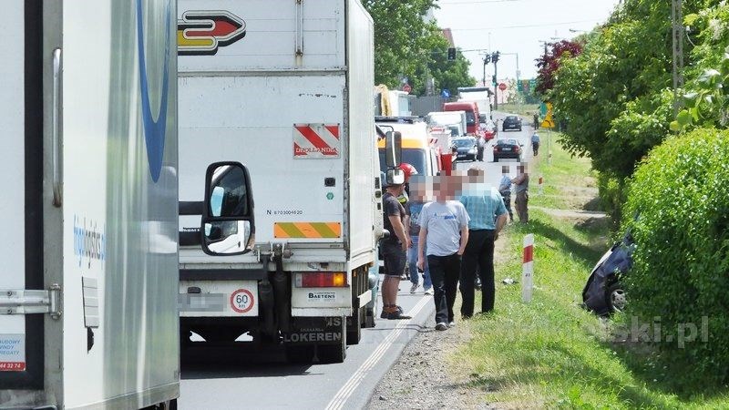 Wypadek drogowy w Chrząstowie