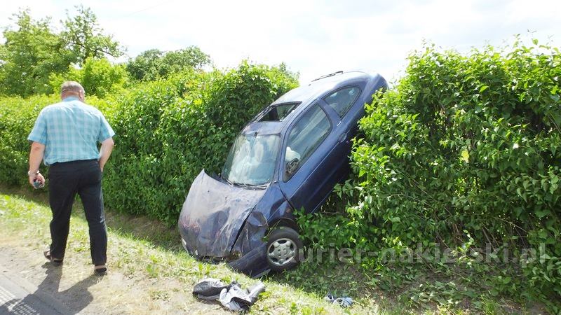 Wypadek drogowy w Chrząstowie