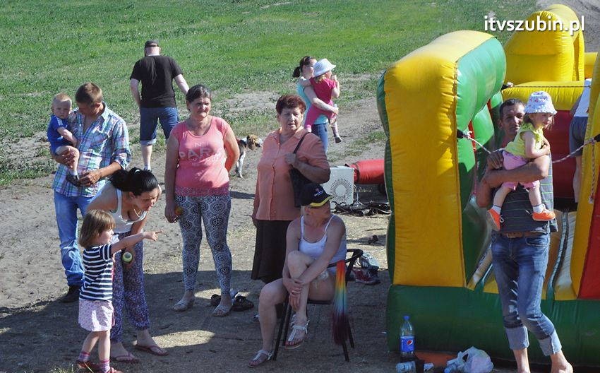 Festyn z okazji Dnia Dziecka w Pińsku