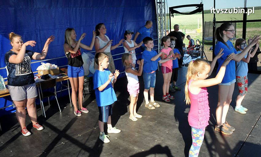 Festyn z okazji Dnia Dziecka w Pińsku