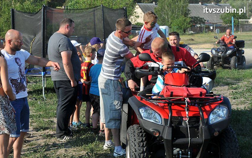 Festyn z okazji Dnia Dziecka w Pińsku
