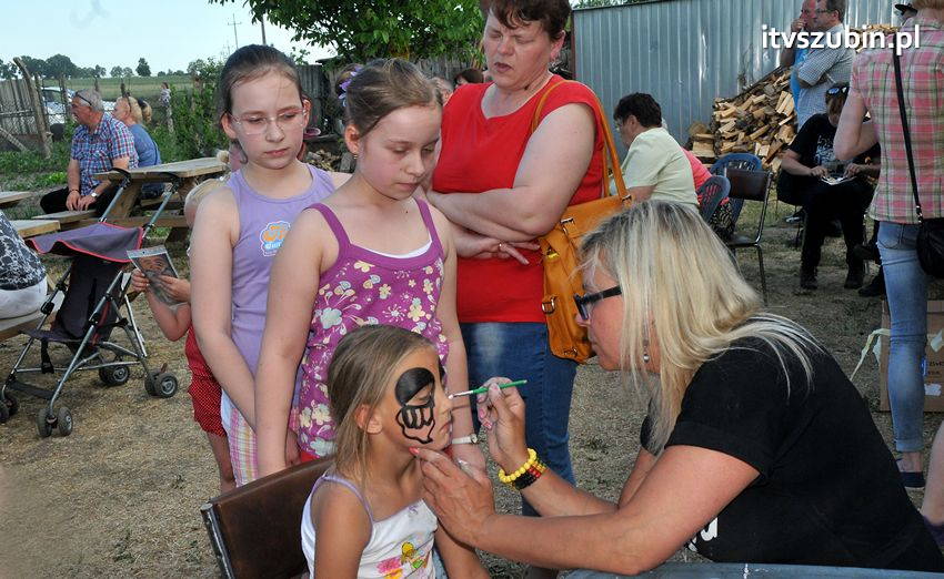 Festyn z okazji Dnia Dziecka w Pińsku