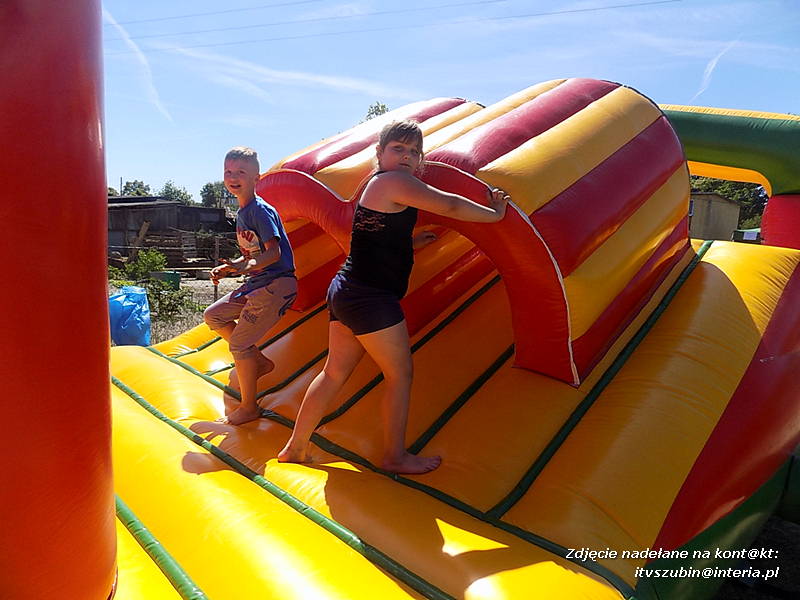 Festyn z okazji Dnia Dziecka w Pińsku