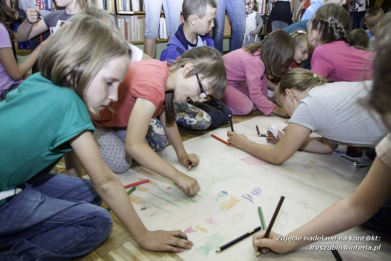 Maraton w szubińskiej bibliotece