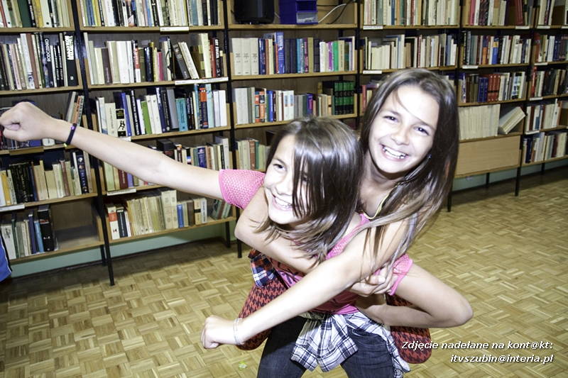 Maraton w szubińskiej bibliotece