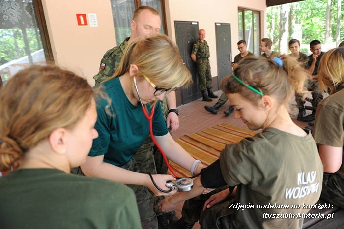 Obóz ?wojskowych? z ITL z ZSP w Szubinie w Krówce Leśnej
