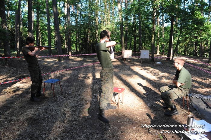 Obóz ?wojskowych? z ITL z ZSP w Szubinie w Krówce Leśnej