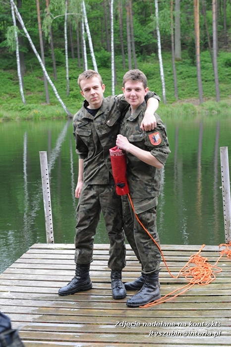Obóz ?wojskowych? z ITL z ZSP w Szubinie w Krówce Leśnej