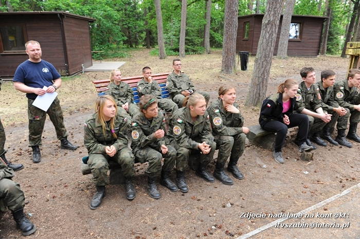 Obóz ?wojskowych? z ITL z ZSP w Szubinie w Krówce Leśnej