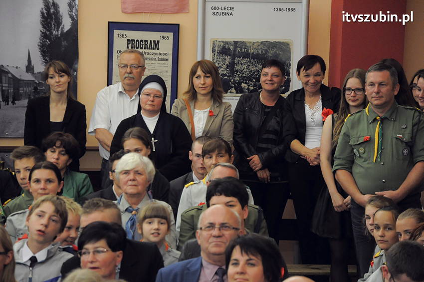 Międzynarodowa Kapituła Orderu Uśmiechu z Kanclerzem na czele w Szubinie