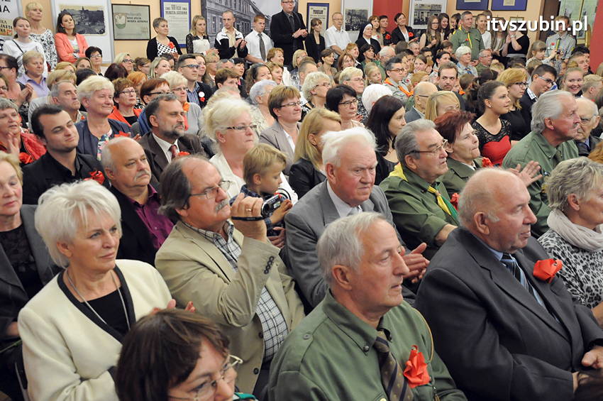 Międzynarodowa Kapituła Orderu Uśmiechu z Kanclerzem na czele w Szubinie