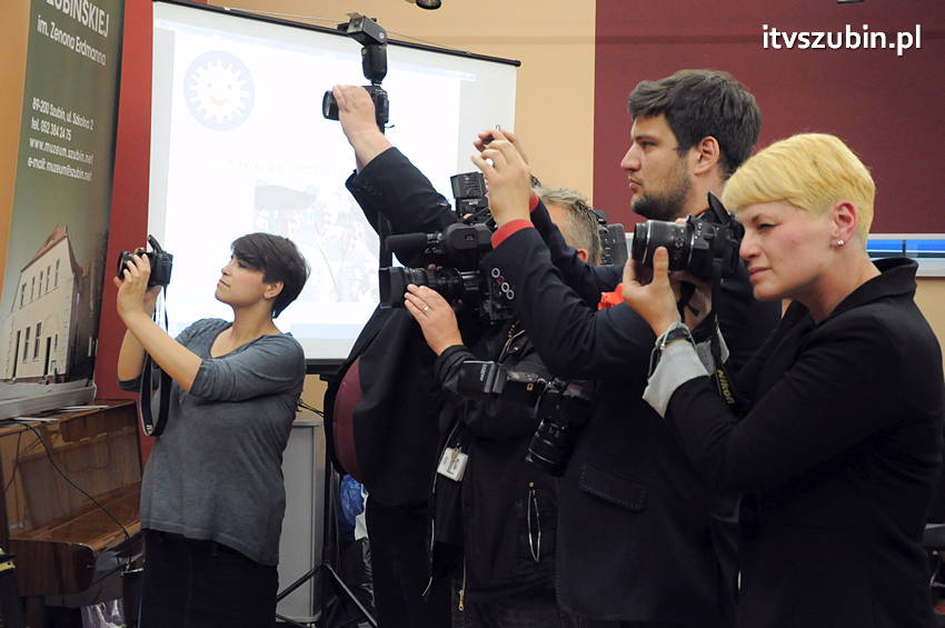 Międzynarodowa Kapituła Orderu Uśmiechu z Kanclerzem na czele w Szubinie
