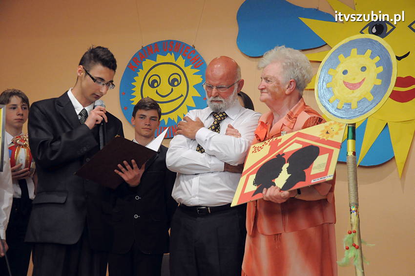 Międzynarodowa Kapituła Orderu Uśmiechu z Kanclerzem na czele w Szubinie