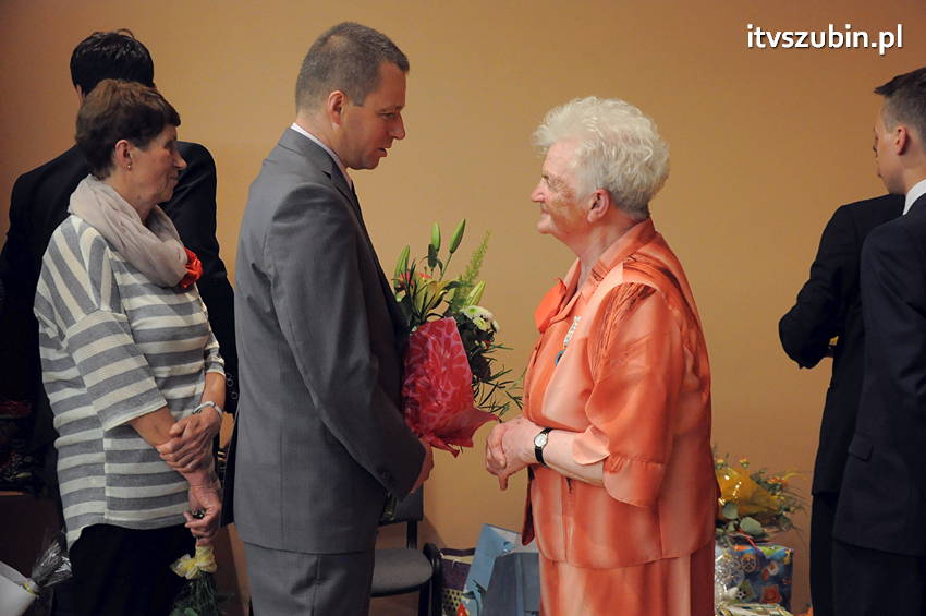 Międzynarodowa Kapituła Orderu Uśmiechu z Kanclerzem na czele w Szubinie