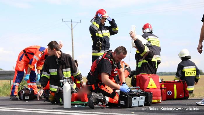 Pechowy trzynasty nie piątek, ale poniedziałek, dwa zdarzenia drogowe w Siernikach i Szubinie
