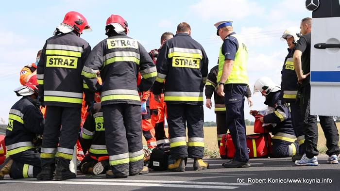 Pechowy trzynasty nie piątek, ale poniedziałek, dwa zdarzenia drogowe w Siernikach i Szubinie