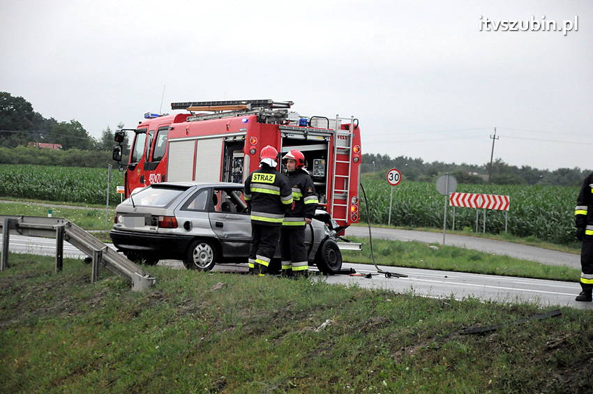 Pechowy trzynasty nie piątek, ale poniedziałek, dwa zdarzenia drogowe w Siernikach i Szubinie