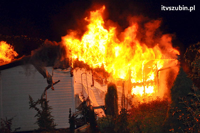 Strażacy w akcji, fotorelacja z pożaru w Żurczynie