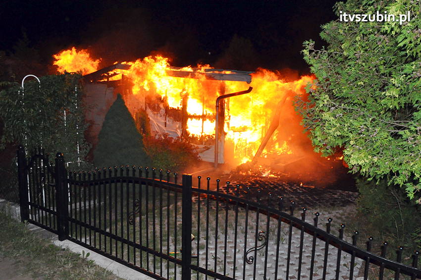 Strażacy w akcji, fotorelacja z pożaru w Żurczynie