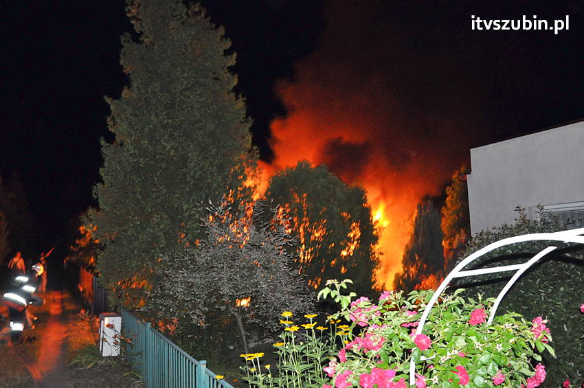 Strażacy w akcji, fotorelacja z pożaru w Żurczynie