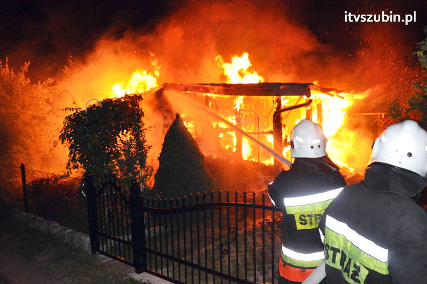 Strażacy w akcji, fotorelacja z pożaru w Żurczynie