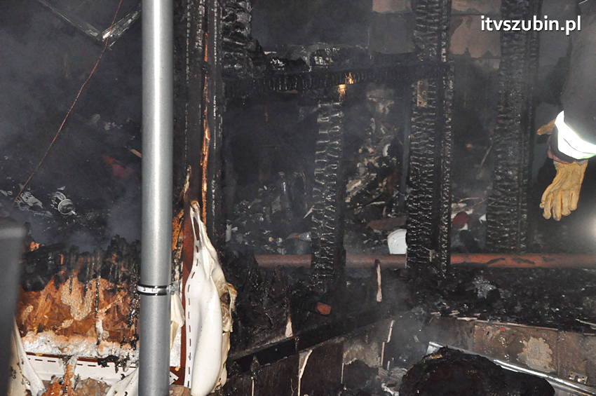 Strażacy w akcji, fotorelacja z pożaru w Żurczynie