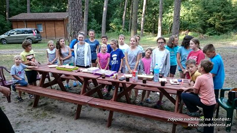 UKS Wyspiański na obozie w Sierakowie